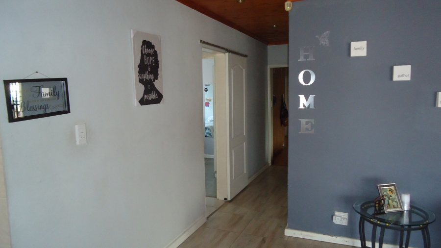 3 Bedroom Property for Sale in Croydon Western Cape